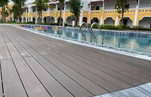 Vệ sinh ván sàn đúng cách sẽ đảm bảo độ bền lâu dài