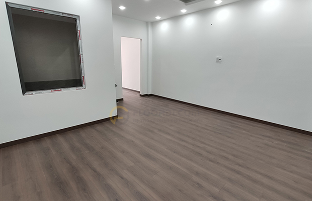 Floorpan sở hữu thiết kế bề mặt trang nhã đậm chất Nga